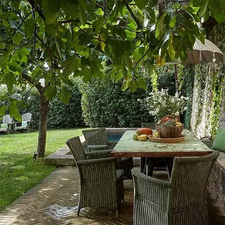 Sleeps 6 Pool Air Con Wifi Villa
